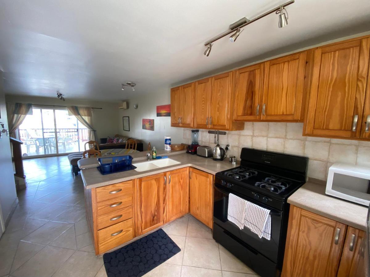 Antigua Chiama Italia Villas Jolly Harbour Экстерьер фото