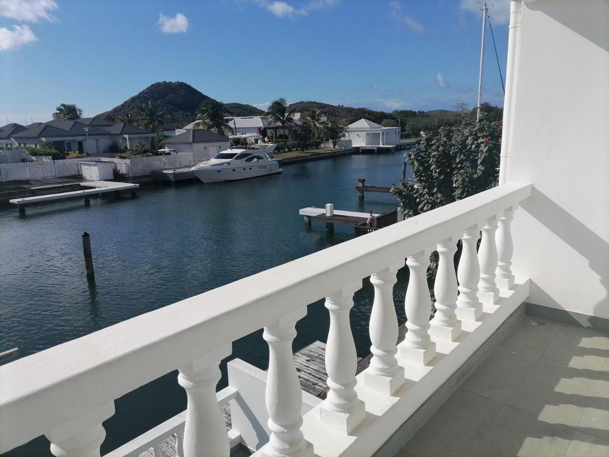 Antigua Chiama Italia Villas Jolly Harbour Экстерьер фото