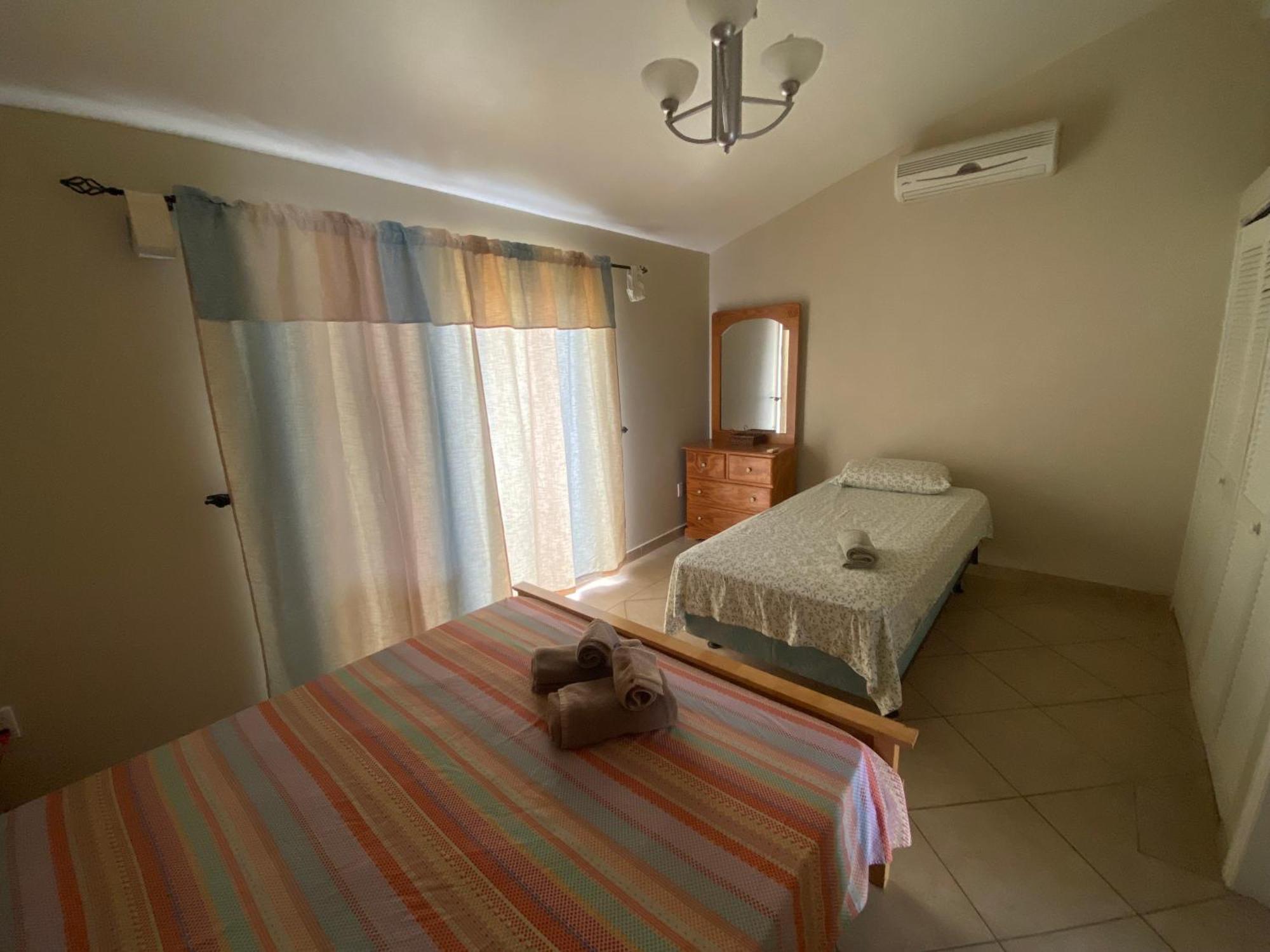 Antigua Chiama Italia Villas Jolly Harbour Экстерьер фото